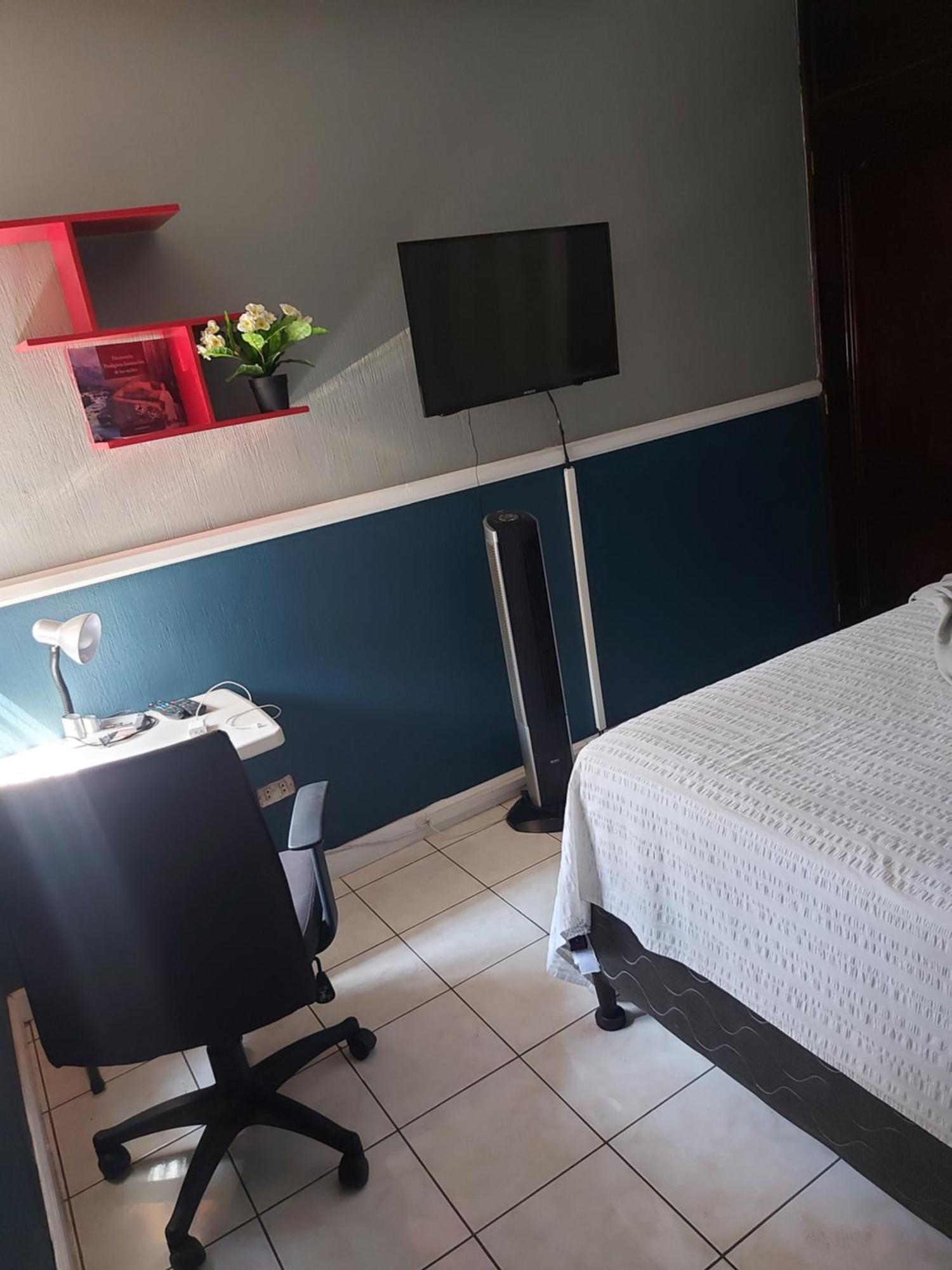 Casa Familiar La Arboleda Apartment Guatemala City Phòng bức ảnh